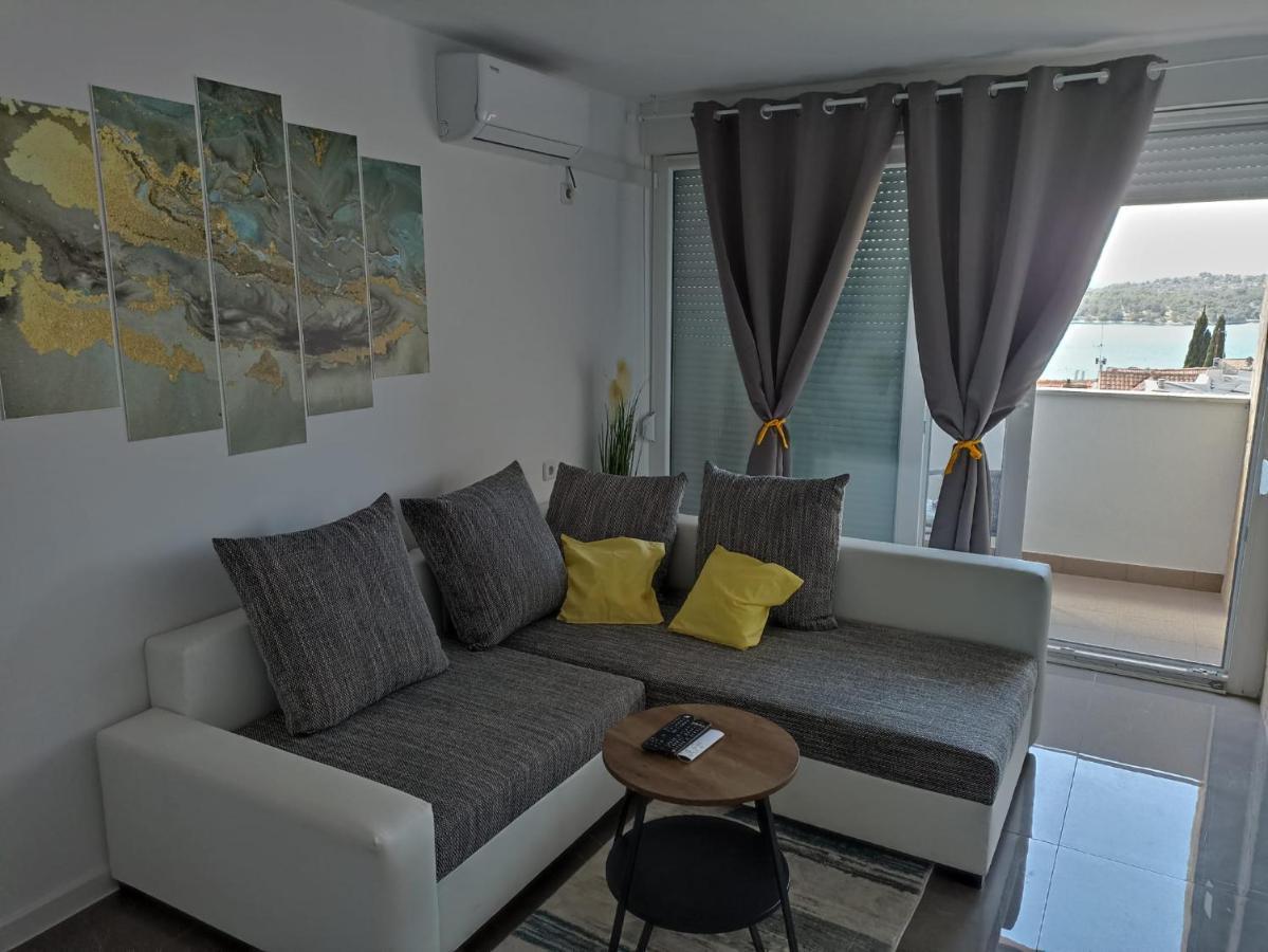 Beetlejuice Apartments Sibenik Luaran gambar